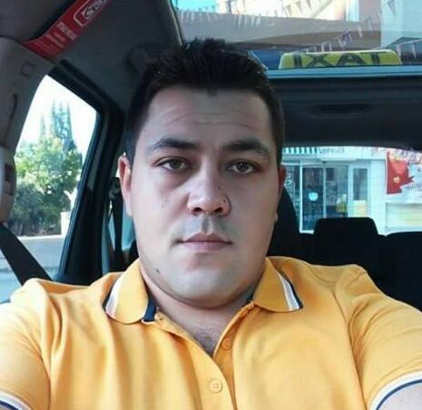 Gke, ksa sre sonra otomobin zerine karak aaca balad ipi boynunu geirdi.