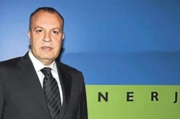 CEML KAZANCI<br /> <br /> Serveti: 550 milyon dolar<br /> <br /> Servet kayna: Kazanc Holding<br /> <br /> Doum Yeri: stanbul