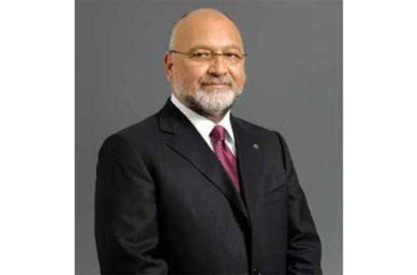 AL AHMET KOCABIYIK<br /> <br /> Serveti: 400 milyon dolar<br /> <br /> Servet kayna: Borusan Holding<br /> <br /> Doum Yeri: stanbul