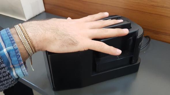 e-devlet zerinden kimlik ifresi alnabiliyor mu?<p>    ifre ilemleri u an itibariyle sadece Nfus mdrlklerindeki kiosklar ve Nfus Mdrlklerindeki yetkili personel tarafndan gerekletirilebiliyor