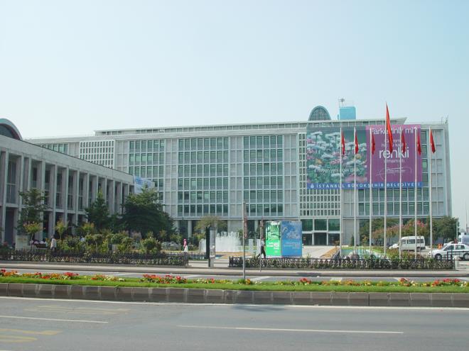 Kadir Topba'n istifasnn ardndan stanbul Bykehir Belediyesi'nde yerine kimin gelecei merak konusu oldu.