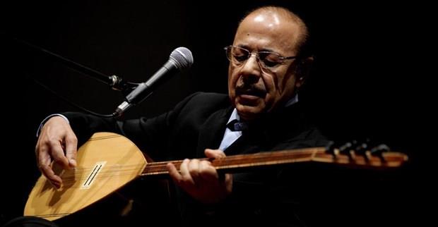 DERS OLARAK OKUTULDU<br>    Unesco Somut Olmayan Kltrel Mirasn Korunmas Szlemesi kapsamnda yaplan ulusal envanterlerden Yaayan nsan Hazineleri Trkiye Ulusal Envanterine alnarak yaayan insan hazinesi kabul edilen Erta, 25 Nisan 2011 tarihinde T Devlet konservatuar tarafndan fahri doktora dlne layk grlm, balamadaki tavr ve trkleri konservatuarlarda ders olarak okutuldu. Hayat ve eserleri Do. Dr. Erol Parlak tarafndan iki ciltlik bir kitap halinde yaymlanmd.