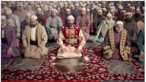 Dizide Fatih Sultan Mehmet'i canlandran Mehmet Ali Alakurt yalandrlm.