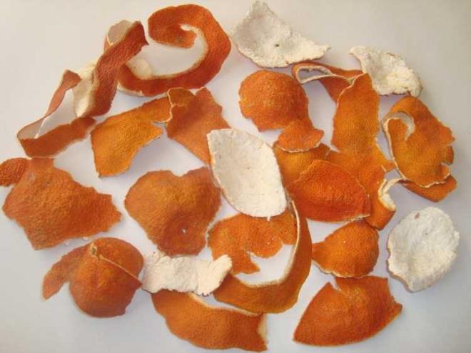 - Greyfurt kabuklar ile cildinize tonik etkisi yapabilirsiniz.