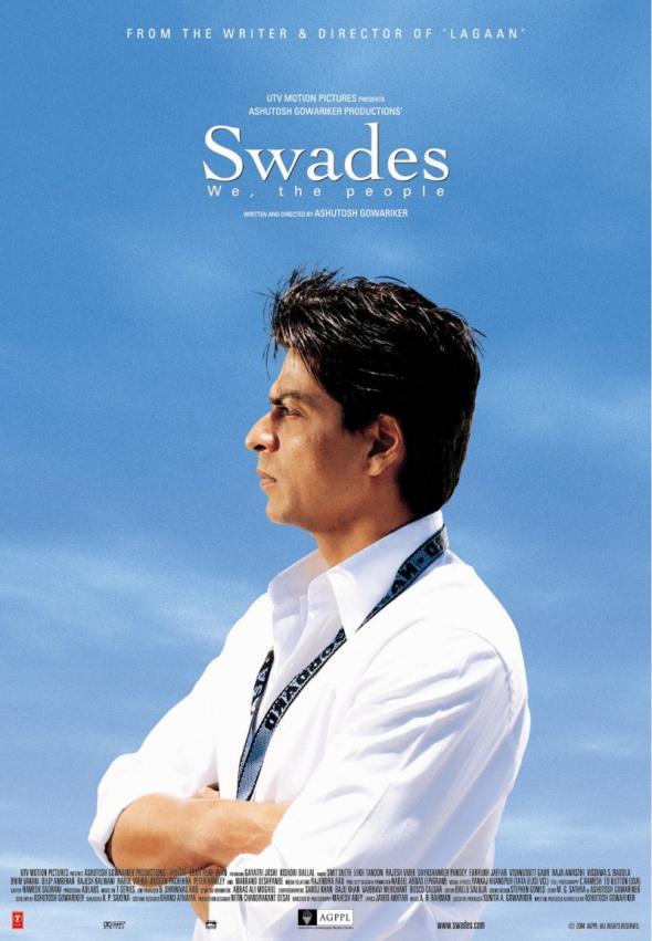 Swades: We, The People  <p>Filmin ana karakteri Mohan, NASA'da almaktadr. Mohan, dadsn zledii iin Hindistan'a doru yola kar. Yola kmasndaki amac onu byten dadsna kar vefa borcunu demektir. nk onu Amerika'ya getirerek bakmn stlenmek ister. Hindistan'a yolculuunda kendi kltrn tekrardan hatrlar, ocukluk arkadana ak olur; ciddi kararlar alr.