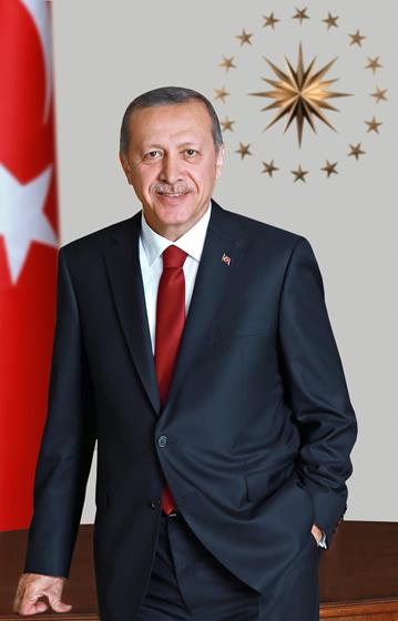 Cumhurbakan Recep Tayyip Erdoan, 2017-2018 Akademik Yl Al treninde aratrma niversitesi olan 10 niversitenin isimlerini aklad. Erdoan, aratrma niversitesi olmaya aday yedek listeyi de verdi. te Erdoan'n aklad listeye gre aratrma niversitesi olan ve olmaya aday niversiteler.