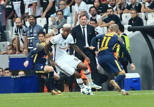 Beikta, 11. dakikada Babel'in golyle 1-0 ne geti.