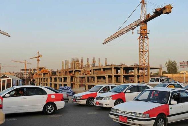 ERBL' TRKYE NA ETMED M?  <p>  Karayollar, su ve kanalizasyon ebekeleri, bakanlklar, niversiteler, kprler, hapishaneler, havaalanlar, neredeyse tamamn Trk irketler ina etti. Ve bunlarn inaatnda kullanlan tm malzemeler de Trk malyd