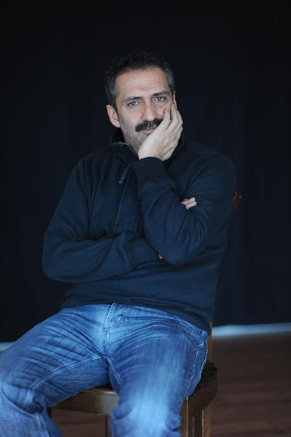 nl trkc annesiyle meslekta.Bingl'n annesi ahsenem de trk yorumcusu.