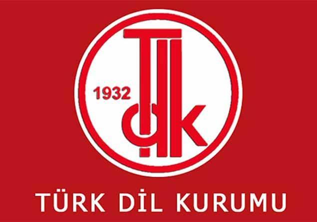 Trk Dil Kurumu TDK, vatandalardan gelen youn istek ve neriler zerine gnlk hayatta sk kullanlan baz yabanc szcklerin Trke karlklarn buldu.<p>    Doalgaz, petrol ve smoothie gibi szcklerin de aralarnda bulunduu yabanc ifadelere denk gelen Trke szckleri duyunca sizler de ok aracaksnz.    <p>te TDK'nin Trke'ye kazandrd yeni szckler...<p>