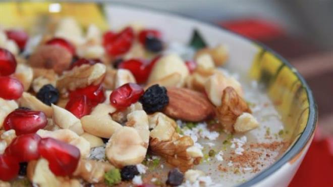 Aure nasl yaplr diye merak ediyorsanz sizler iin hazrladmz kolay aure tarifini deneyebilirsiniz. te sizler iin hazrladmz aure tarifi...