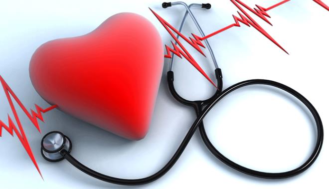 Küresel olarak bir numaralı ölüm sebebi olan kalp-damar hastalıklarının Türkiye'de her yıl yaklaşık 300 bin kalp krizi ve 125 bin ölüme yol açtığına işaret eden Koçoğulları, hastalığın sııklığının dünyayla birlikte Türkiye'de de arttığını kaydetti.