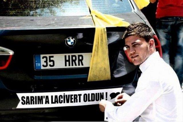 Gelin arabalarndaki ilgin yazlar