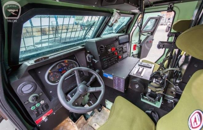 Ara�ta gece ve g�nd�z g�r��l� optik kamera sistemi bulunuyor.