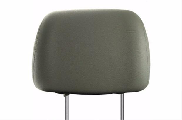 Aracn iinde camlar krabilecek en sert cisim koltuk balklarnn metal ksmlardr.