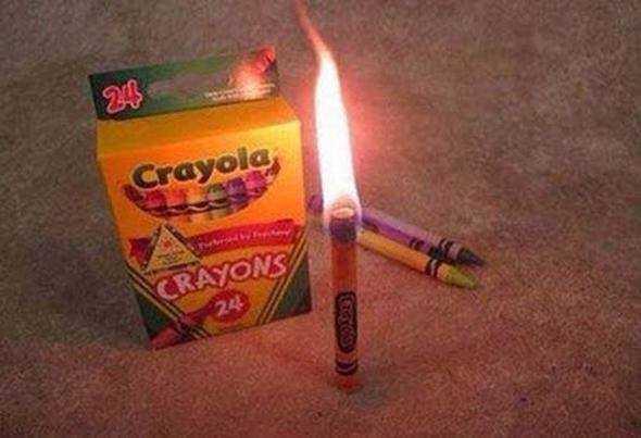 Acil durumlarda bir pastel 30 dakika boyunca yanabilir.