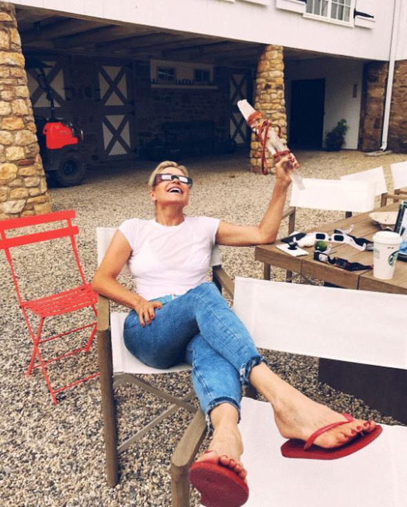 Yolanda Hadid'in bahe keyfi.