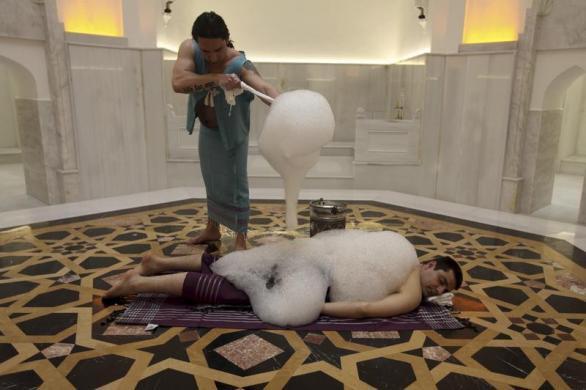 Uluslarlararas Haber Ajans Reuters stanbul'u internet sitesinde yaynlad fotoraflarla tantt.