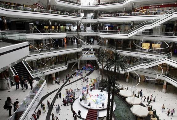 Uluslarlararas Haber Ajans Reuters stanbul'u internet sitesinde yaynlad fotoraflarla tantt.