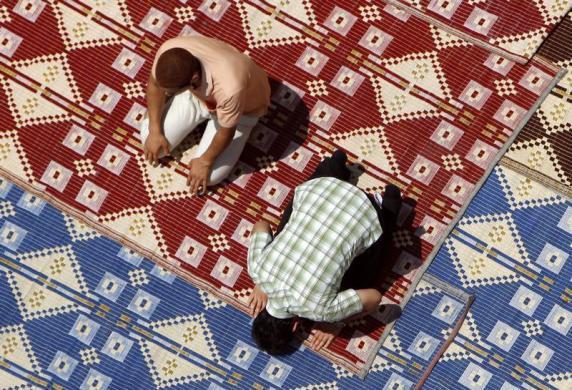 Uluslarlararas Haber Ajans Reuters stanbul'u internet sitesinde yaynlad fotoraflarla tantt.