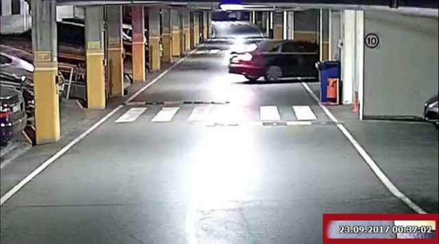 MAHKEME HAPS KARARI VEREBLR stanbul 11. Aile Mahkemesi imdi savcln hapis talebini deerlendirecek. Mahkeme elik hakknda hapis karar verebilir, ya da talebi red edebilir.