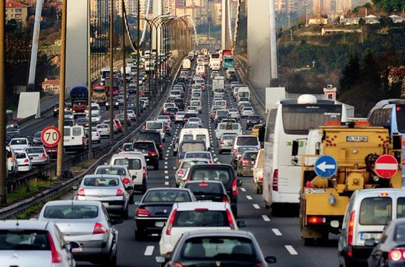 <p>MOTOR HACM: 1301-1600 cm aras </p>  <p>  ESK:   1035 </p>  <p>  YEN:   1294 </p>  <p>  DEM (%):  25</p>