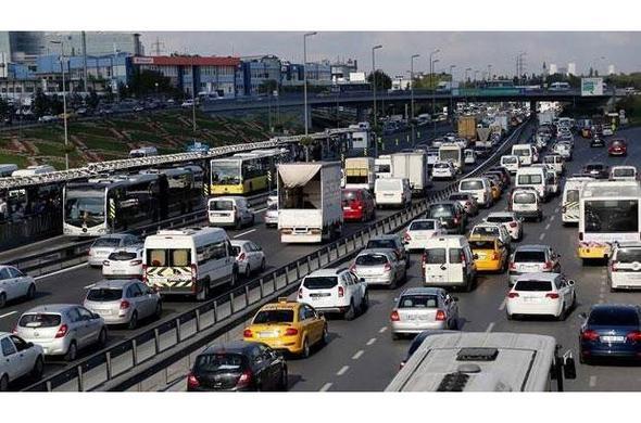 <p>MOTOR HACM: 2001-2500 cm aras </p>  <p>  ESK:   4317</p>  <p>  YEN:   5396</p>  <p>  DEM (%): 25</p>