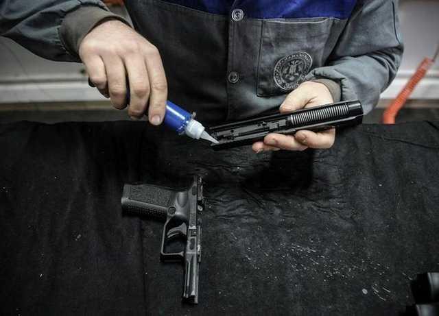 DA/SA veya SAO Tetik Mekanizmas, Tetik Emniyeti ile