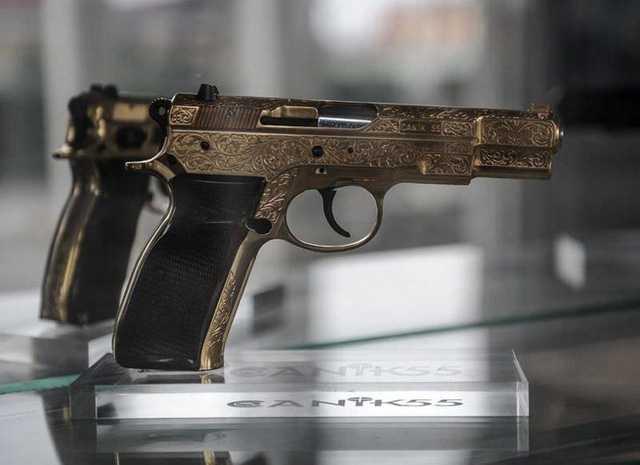 Ebadndan dolay salanan tama rahatlnn yannda yeni tasarm tetik emniyeti ile tetik eriim mesafesi ksaltlm ve bayan kullanclarnda at konforu dikkate alnmtr.