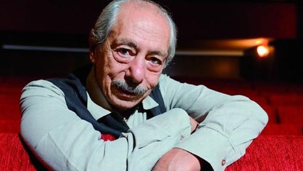 78 yandaki tiyatro sanats Genco Erkal, askerlik fotorafn Instagram sayfasnda takipileri ile paylat.