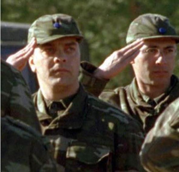 ztrk yemin treninde ekrandakinin aksine byle ciddi grnyordu.