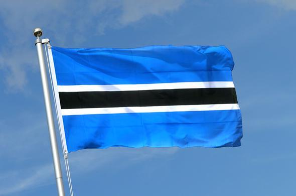 LTVANYA    TOPLAM HARCAMA: 636 MLYON DOLAR    ARTI: Yzde 35  --  BOTSWANA    TOPLAM HARCAMA: 515 MLYON DOLAR    ARTI: Yzde 40