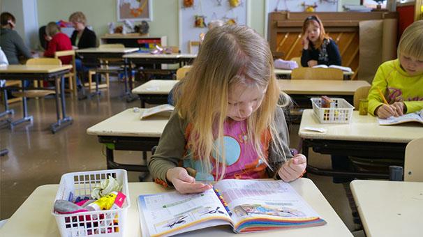 Konu almalar dersler baznda gnlere blnmeli, her konu almasnn ardndan bu konular pekitirecek soru zmleri iin de sre ayrlmal.     Bir gn nce tamamlanamayan ders program bir sonraki gnde mutlaka telafi edilmeli.