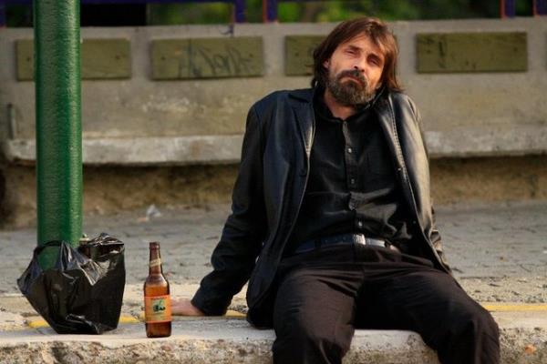 Alkol yasasnda yaplan dzenlemenin ardndan televizyon dizilerinde de alkol ayar yapld.