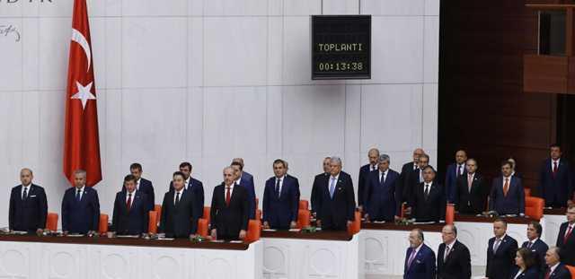 Bu maddelerden 46'snda herhangi bir deiiklik yaplmad. nergeler dorultusunda ise 29 maddede deiiklik oldu, bunlardan 8 nerge, metinden kartlmas dorultusunda verildi. Tasarya ayrca verilen nergelerle 2 yeni madde eklendi.