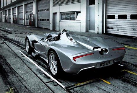 En h�zl� otomobil tam olarak 600HP g�� �retiyor. Ara�, 0-100km h�zlanmas�n� 3.1 saniyede ger�ekle�tiriyor ve maksimum 328 kilometre h�za ula�abilme �zelli�ine sahip.