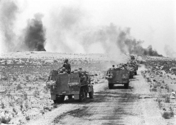 Artk srail'i yok edemeyeceini anlayan Arap lkeleri Pan Arabizmi terk etti.