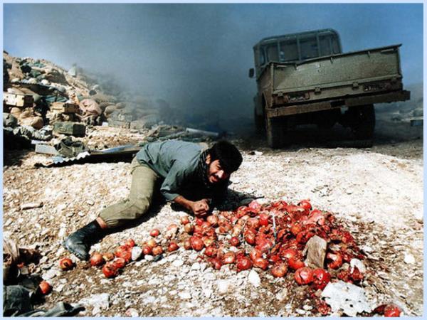 Savan ilk gnleri, baskn avantajn koruyan Irak'n stnl ile geti.