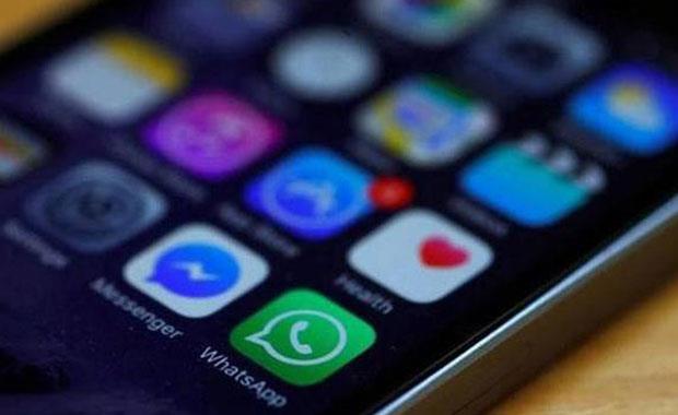 WhatsApp'ta bulunan bir ak, evrim ii olma zamannz nc kiilere iletiyor. Yazlm mhendisi Robert Heaton, zararl yabanclar tarafndan iki WhatsApp kullancs birbirlerine mesaj gnderdikleri zaman ve uyku halindeyken bunu anlamaya olanak tanyan bir gvenlik a ortaya kard.