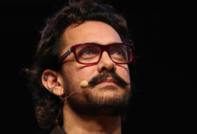 Getiimiz gnlerde Trkiye'ye gelen bollywood'un nl oyuncusu, ynetmen ve yapmc Aamir Khan, Trkiye'de "lgn" 4 gn geirdiini syledi.