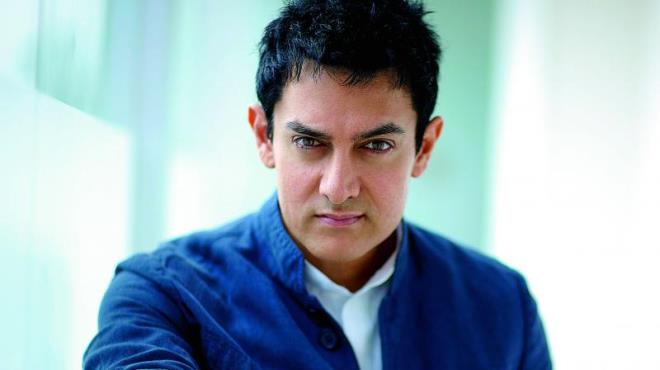 Zaaflarnz, zayflklarnz neler?    <p>  -Takntlym. Bu baz durumlarda byk bir g anlamna da gelebilir ama ayn zamanda ok byk zayflk da. Sigara m iiyorum mesela, brakmaya m karar verdim? Ertesi gn uyandmda sigaray hatrlamyorum bile. Tuhaf bir zellik. Birden bire yaantmn dna atabiliyorum. Aklma bile getirmiyorum. Sanki hayatnda hi sigara imemiim, imeyi deli gibi sevmemiim gibi. Hayatmda olan baz insanlarn da zerini byle izdim. Yaptm yani. nsanlarn hata yapabileceini kabullenmem zaman ald. Onlara ve kendime kar daha anlayl, daha affedici olmam gerektiini de renmem zaman ald. Affedici olmak benim sonradan edindiim bir zellik. ok ok nemli hayatta. Affedici olmak, ok tedavi edici bir zellik...