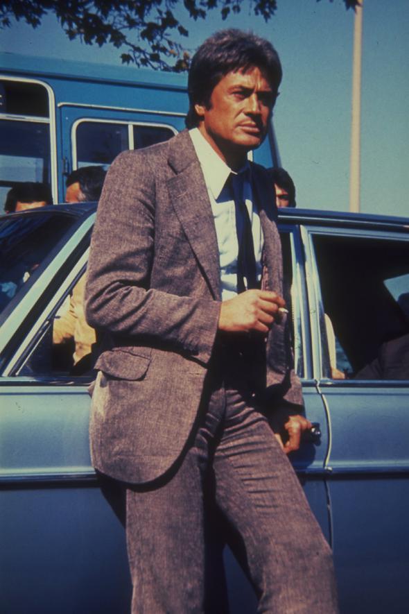 DOKTOR FAHRETTN CREKLBATUR OLACAKTI<P>    Yeilam'n en iyi aksiyon aktrlerinden biri olan Cneyt Arkn eer eitimini ald dalda kariyer yapmay tercih etseydi onu bu kadar ok insan tanmayacakt.