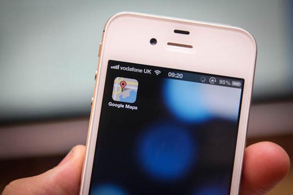 Google Maps:    Google tarafndan hizmete sunulmu internet tabanl olduka gelimi haritalama sistemi olan Google Maps, artk bulanamayan adresler iin iOS uygulamalar arasnda vazgeilmezlerden biri haline geldi.