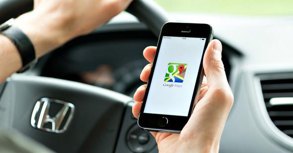 Google Maps:    Dnyann her yerinde ki ehir, mahalle, cadde, sokak detaylarna ulaabildiimiz Google Maps, iPhone ve iPad&#8217;lerin en popler uygulamalarndan biri olduu tartlmaz.