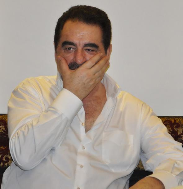 Adn bile anmak istemiyorum, o konuda ketumum. Bana ktlk yapan mutlak ve mutlak belasn bulur.'