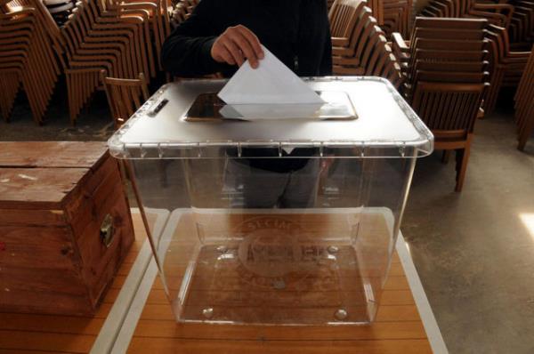 Adaylar etap etap aklamay benimseyen AK Parti&#8217;de, ilk etapta ilan edilecek isimler byk oranda belirlendi.