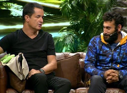 "Cumali o kadar yol gelmi, emei var, Fiziksel olarak Survivor'da olabilecek durumun biraz altnda. Test sonular ok pozitif deil. Komada biraz sknt var. 'Koarm sonra alrm' diyor. Beyaz ve izleyicilerin srar zerine Acun Ilcal unlar syledi: