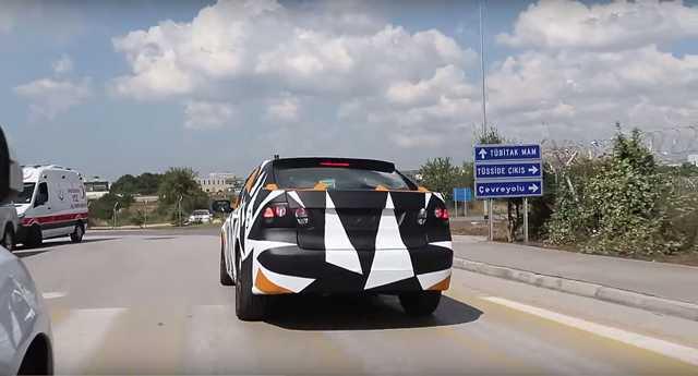 BNAL YILDIRIM: "5 BABAYDE DE TEEKKRLERM SUNUYORUM"<p>    Trkiye&#8217;nin gelecei iin projenin ilk admn attmz bugn de, cumhurbakanmz ve bilim sanayi teknoloji bakanmza teekkr ediyorum. Ayrca &#8216;yok mu babayiit&#8217; arsna cevap veren 5 babayiide de teekkrlerimi sunuyorum. Bugn imzalar atacaklar.