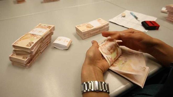 Bakanlar Kurulu deiiklik yetkisini kullanmazsa vergi ve harlar gelecek yl yzde 14.47 artacak. Yeniden deerleme oranna gre vergi ve harlarda art yaplacak. te 2018'in vergi, har ve cezalar...