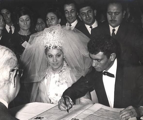 Ancak bu mutluluk bir buuk yl srd.